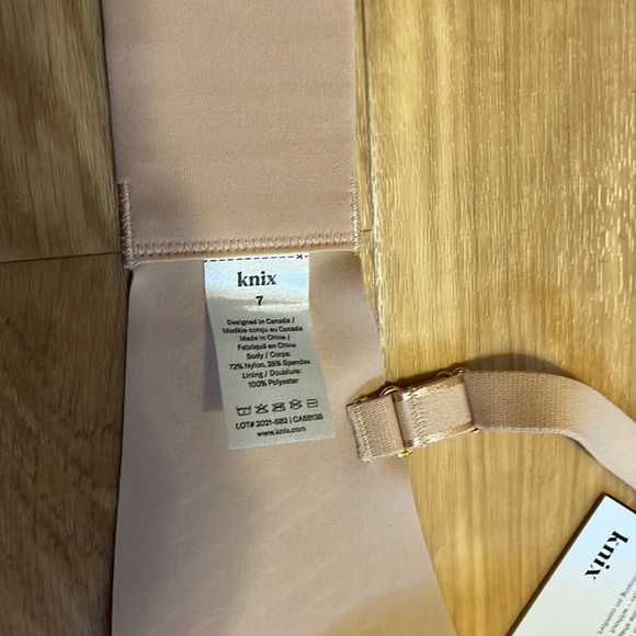 Knix WingWoman Bra - Picture 3 of 5